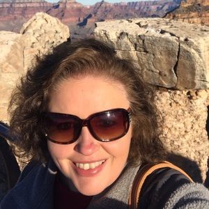 Meet your Posher, Tracy